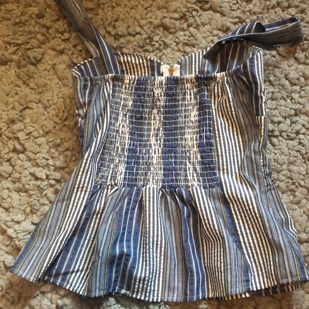 Clothes - Picture 2 of 2